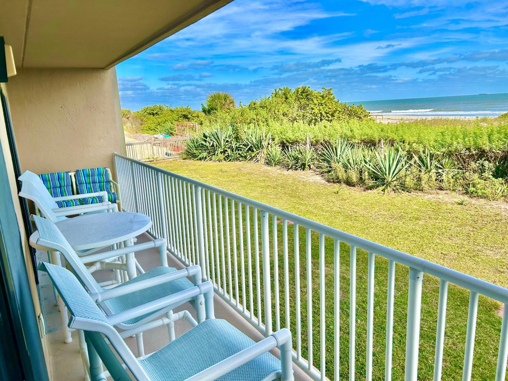 Beach Living At Its Best! Коко Бийч Екстериор снимка